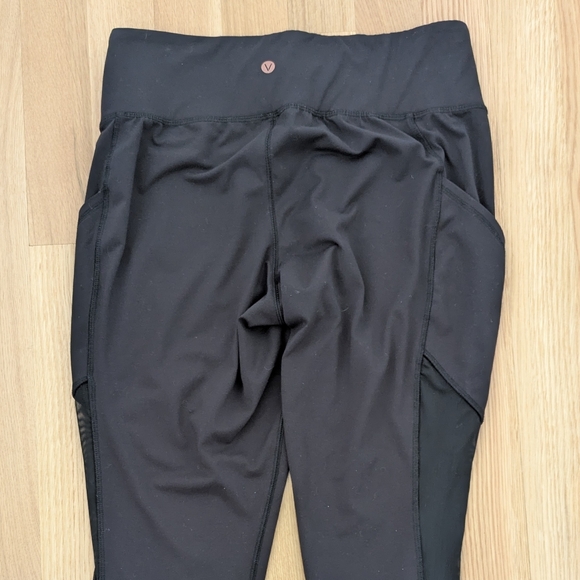 Lane Bryant Livi Leggings black Ankle /7/8 length with mesh panels Size 13 / 26 - Picture 10 of 11